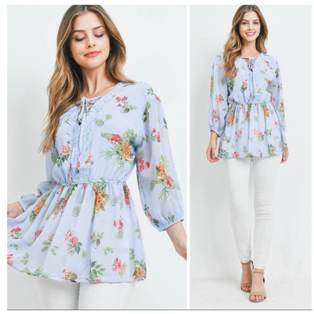 Entro Blue Floral Tunic Size Medium Sheer Tie Front Casual Boho Cottagecore